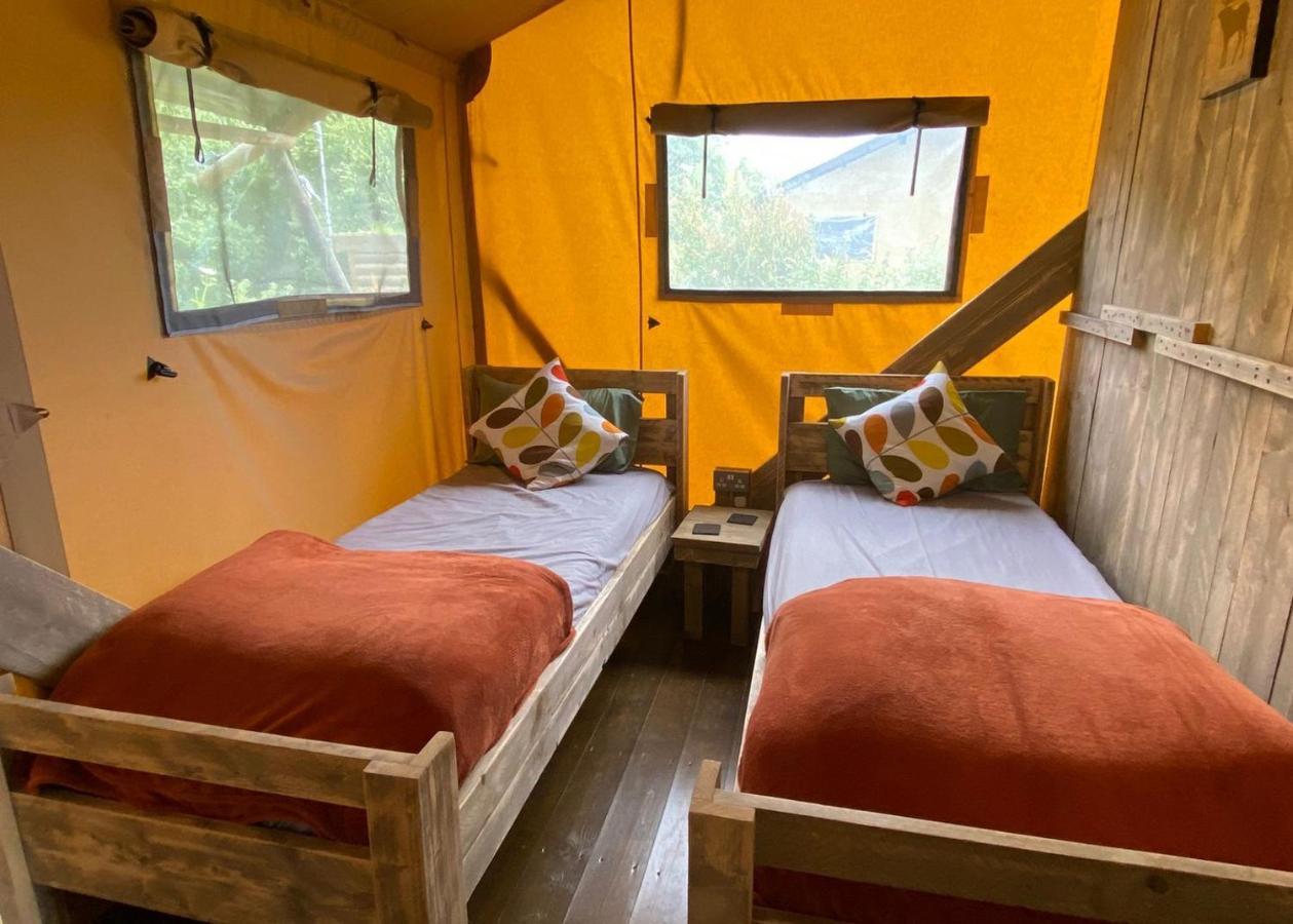 Florence Springs Glamping Gumfreston Exterior photo